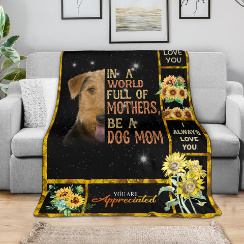 Airedale Terrier-A Dog Mom Blanket