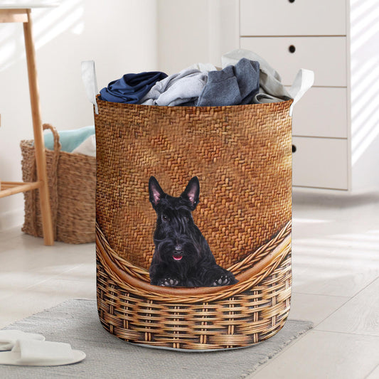 Scottish Terrier - Rattan - LB