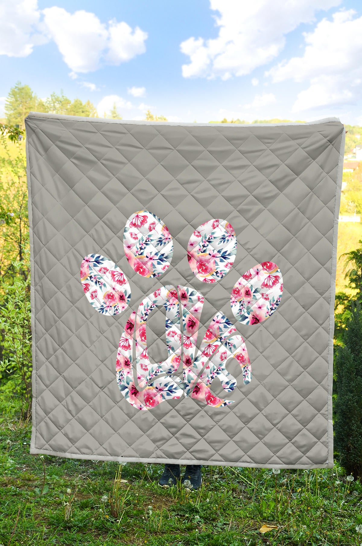 Love paw premium quilt