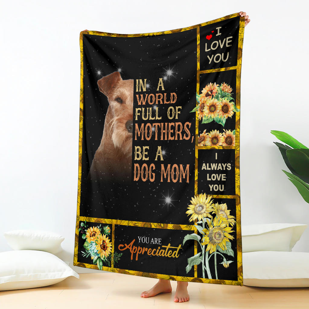 Irish Terrier-A Dog Mom Blanket