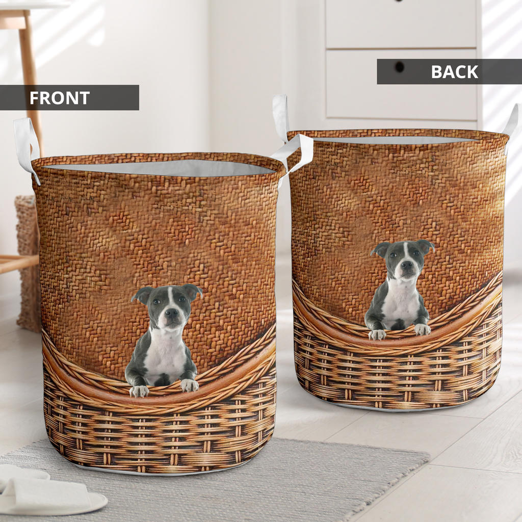 Staffordshire Bull Terrier1 - Rattan - LB