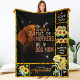 Vizsla-A Dog Mom Blanket