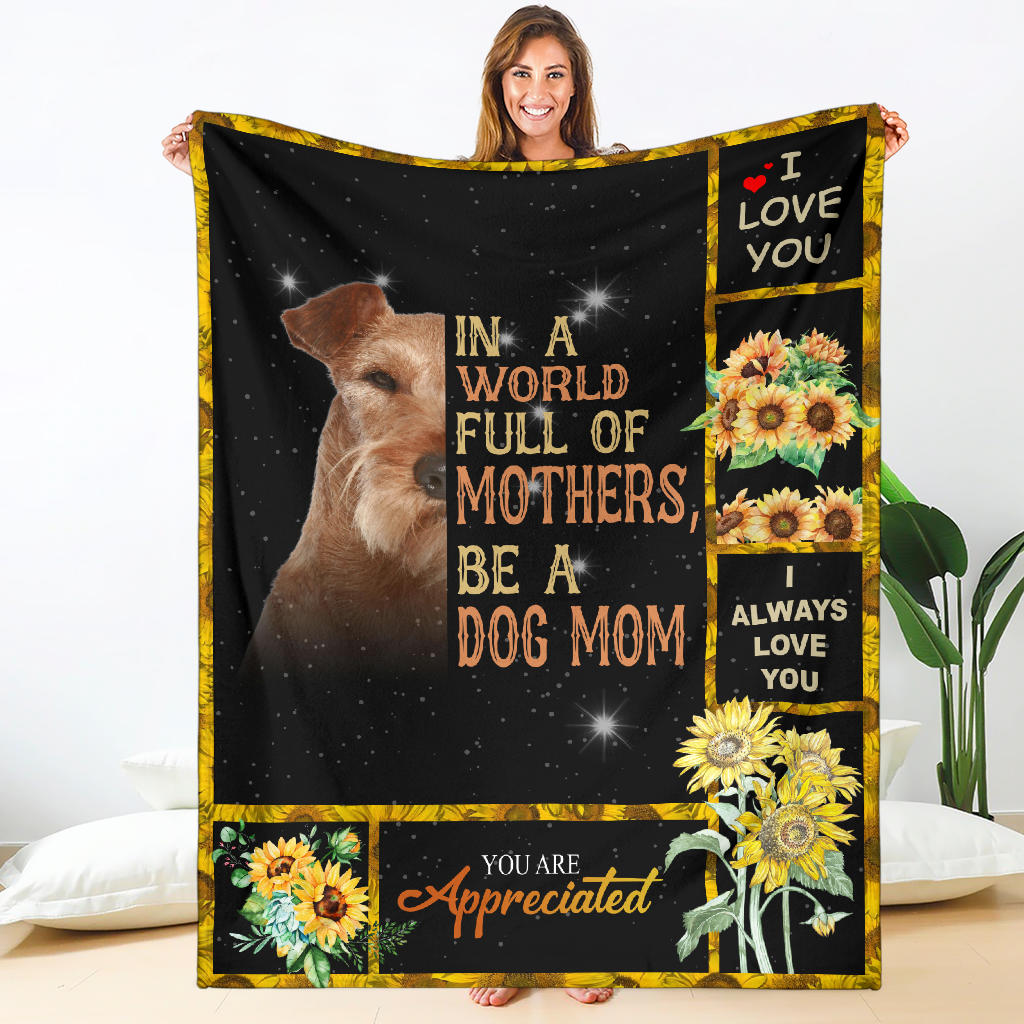 Irish Terrier-A Dog Mom Blanket