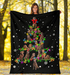 Chesapeake Bay Retriever Christmas Tree