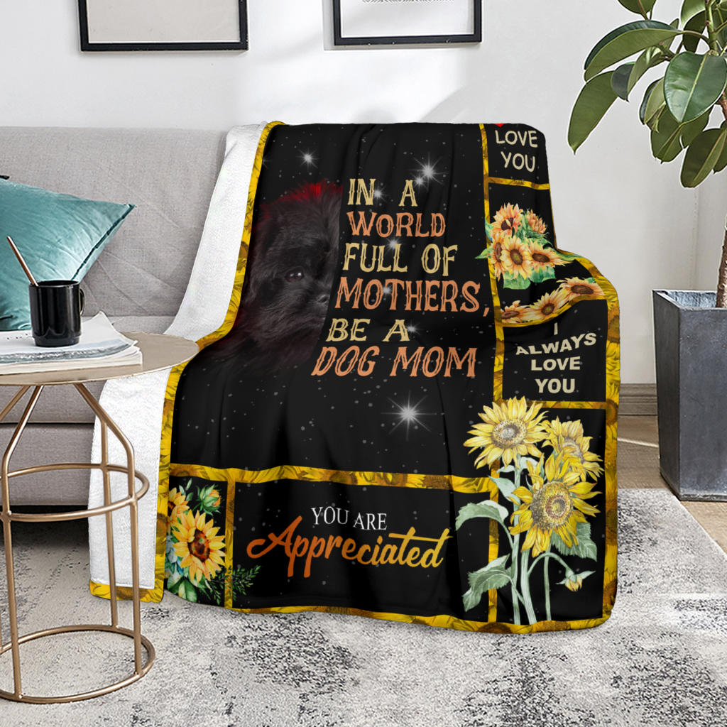 Affenpinscher-A Dog Mom Blanket